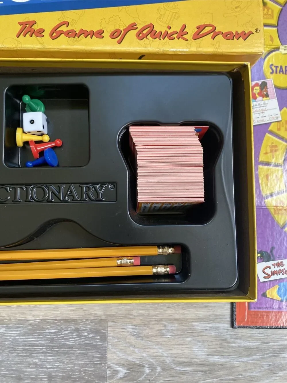 Pictionary The Simpsons Edition Board Game of Quick Draw USAopoly -READ